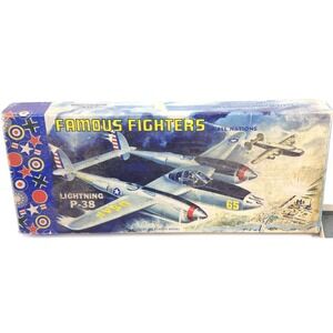 Rare 1953 Brooklyn Aurora Lockheed P-38 Lighting Model Airplane 1/48 Scale